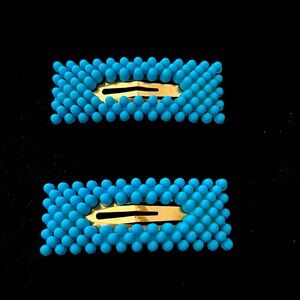 Beaded aqua blue snap clips 2pc barrettes